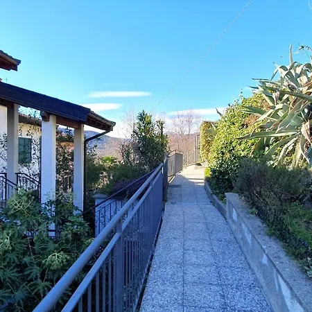 Apartment Near Lago Maggiore And Lugano Διαμέρισμα
